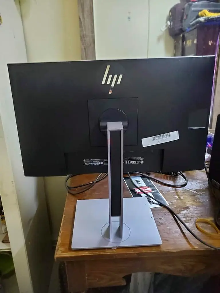 Hp EliteDisplay E243 24 Inch monitor (2021)