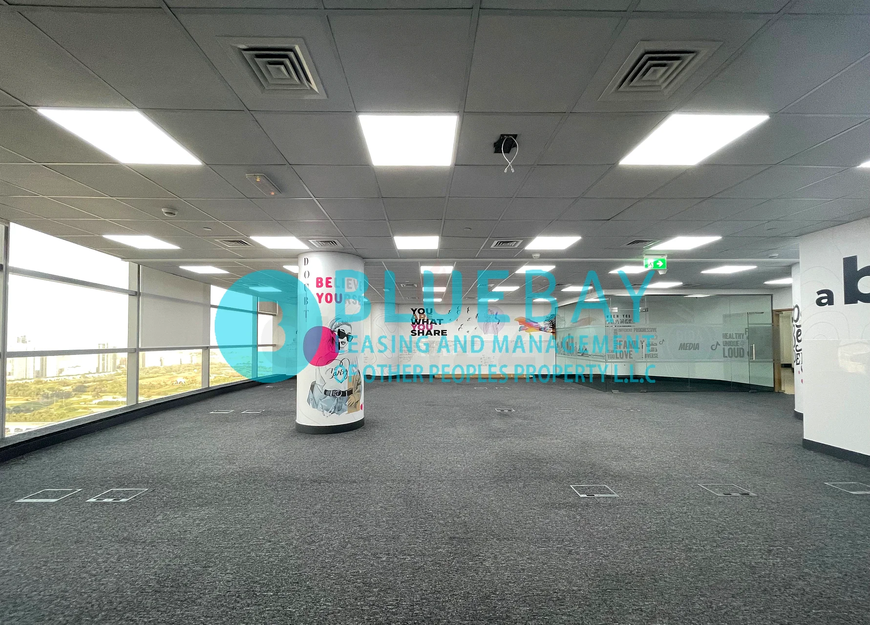 Spacious Area With Partitions | Near Metro | Dda/freezone License