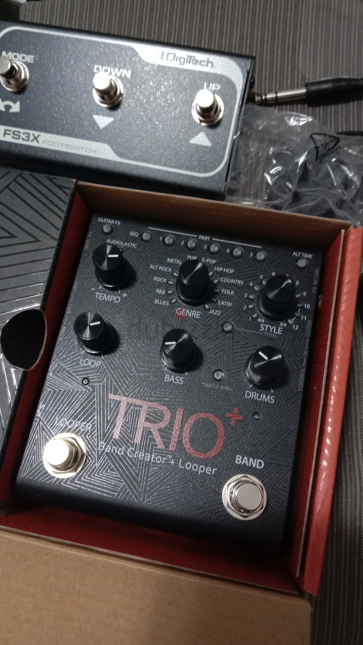 TRIO+ Band Creator+Looper