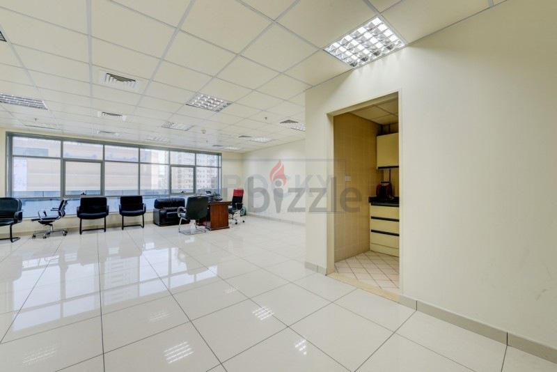 Amazing 950 Sq.ft Office With Central A/c | Sharjah