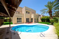 Vacant Type 9 | Single Row | Private Pool