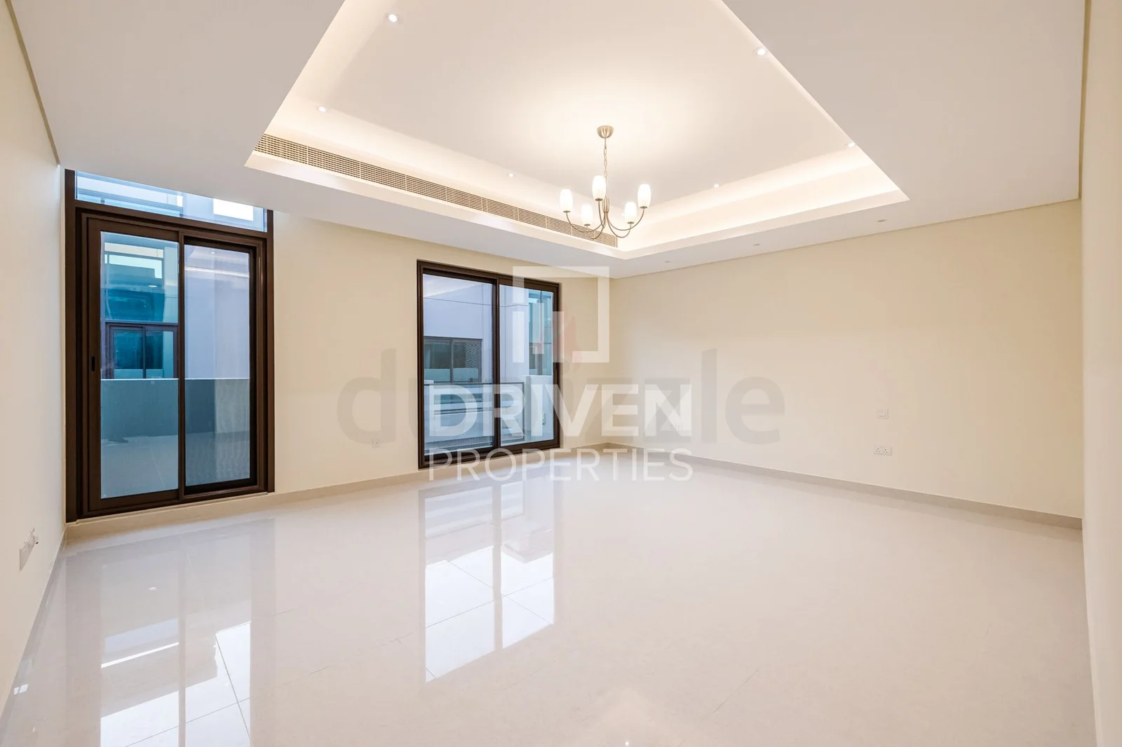 Luxury Large Villa | Brand New | Vacant