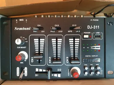 Semtoni Dj Mixer ( Brand New)