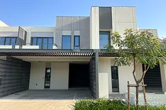 Three Bedrooms | Vacant | Close To Pool