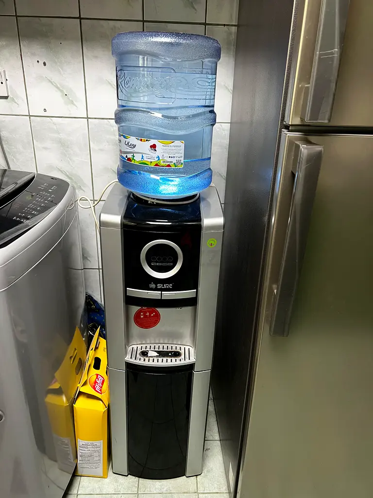 Water dispenser with Mini Fridge