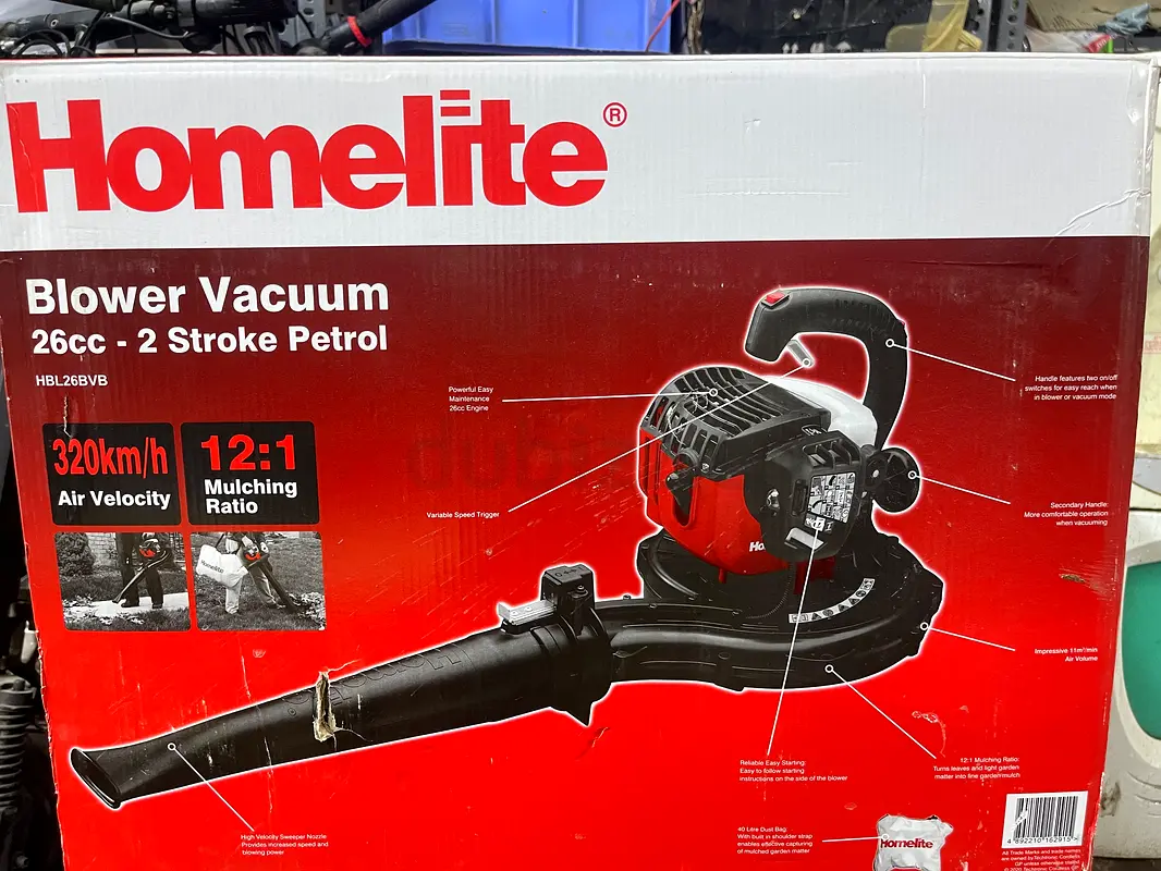 Blower vacuum