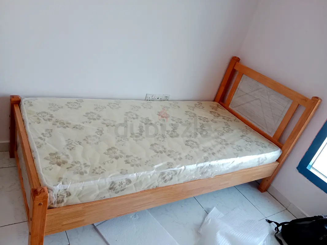 Single bed
