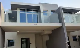 Attractive Price 3br Townhouse Available For Sell