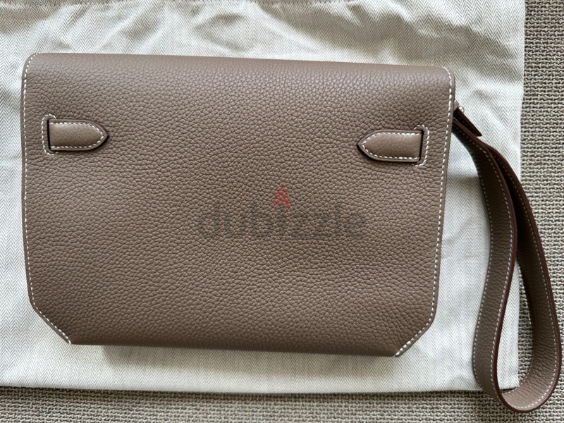 Hermes Togo Kelly Depeches 25 Pouch Etoupe