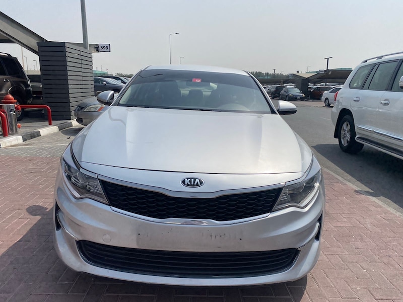 kia optima 2016 silver color GCC calen car | dubizzle