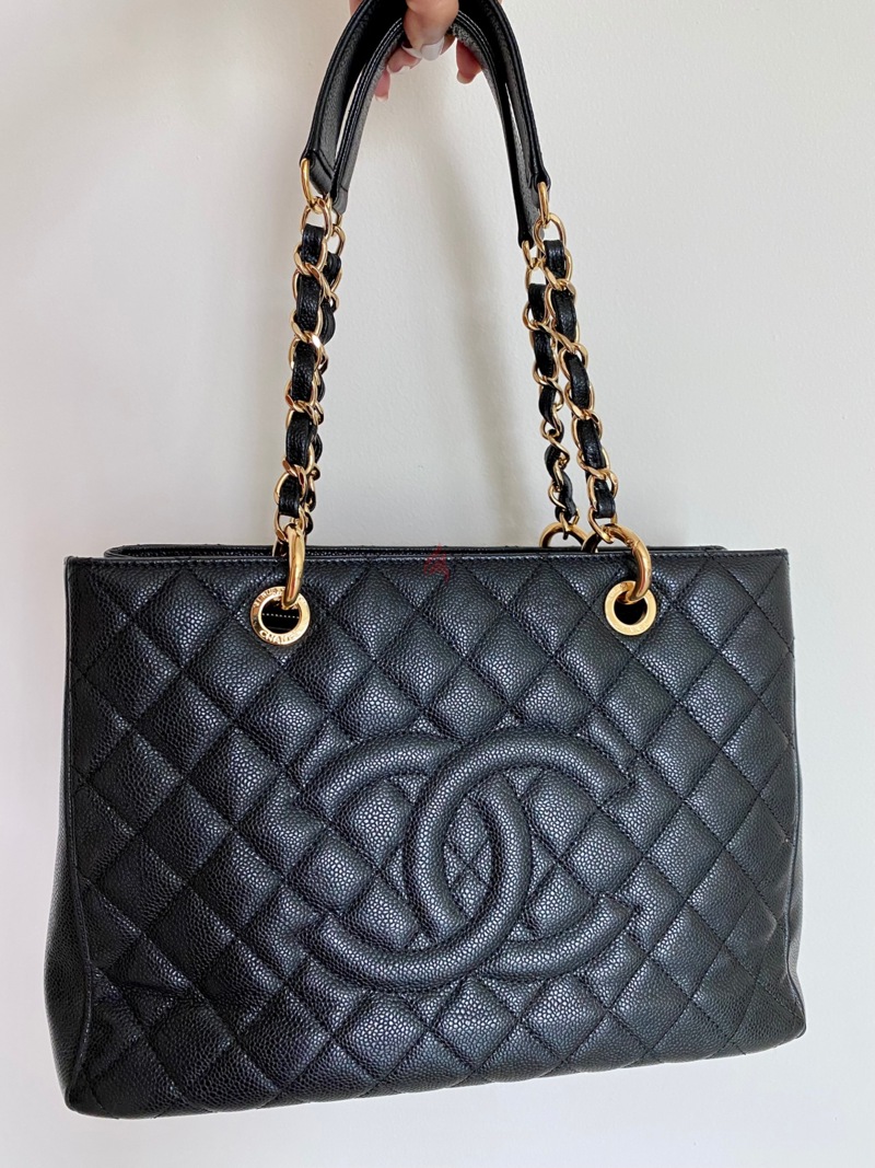 Pre-Owned CHANEL GST TOTE BAG (great condition) | dubizzle