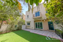 Vacant | Corner Unit | Four Bedroom Th2