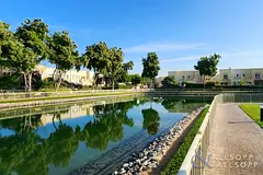 4e | Backing Lake | Backing Pool And Park