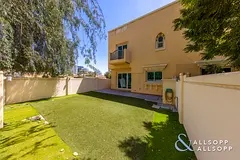 Corner Unit | 4 Bed Th1 | Vacant October