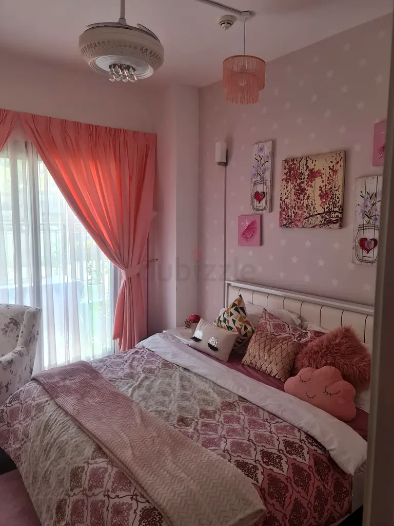 Complete bedroom set