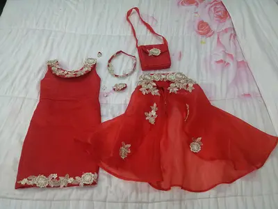 A very classy baby dress for parties and occasions Size 4 to 5 years