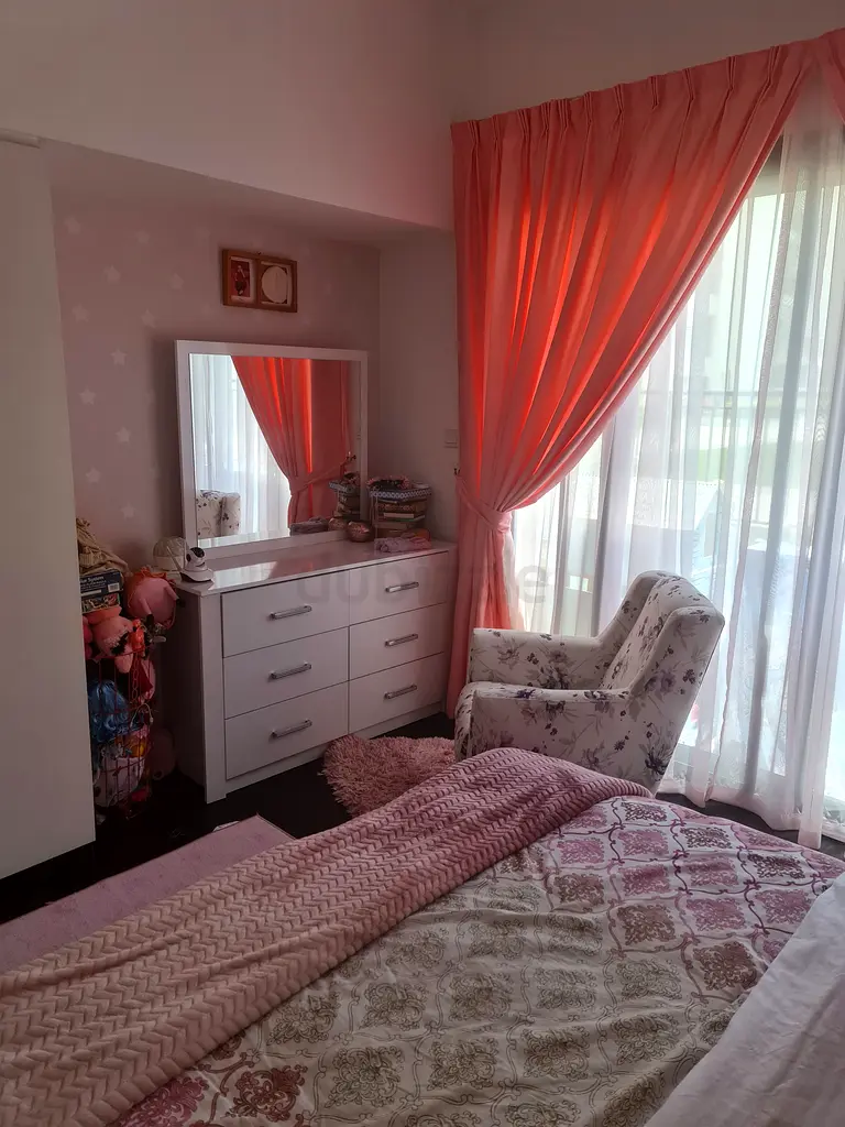 Complete bedroom set