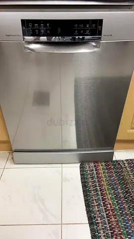 Bosch Series 6 Free-Standing Dishwasher SMS67NI10M 10 MONTHS used  FREE DELIVERY +WARRENTY