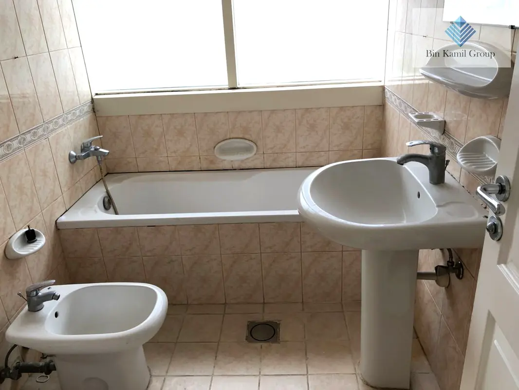 Apartment/Flat for Rent 2BHK, FREE AC, 30K RENT, 2 MONTHS FREE, NO