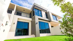 Close To Pool | 3m | On Green Belt