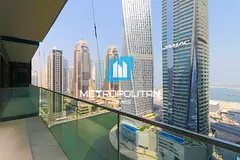 Partial Marina View | Exclusive | Tenanted
