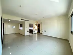 Luxurious ! 2 Bedroom + Study Apt. ! Balcony ! Vacant Soon