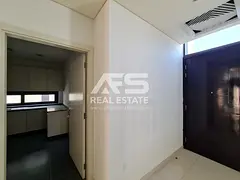 Genuine | Vastu | Vacant 3-br+maid Th-m | Trump Golf Course |