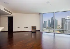 Spacious 2 Br | Full Fountain View | High Floor