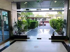 Modern Living | Urban Retreat | Golf Course View