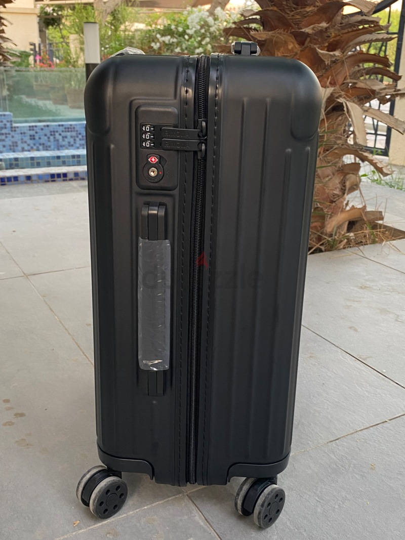 RIMOWA Essential Cabin in Matte Black - general for sale - by owner -  craigslist