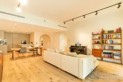 Fully Upgraded | Vacant On Transfer | 2 Bedroom