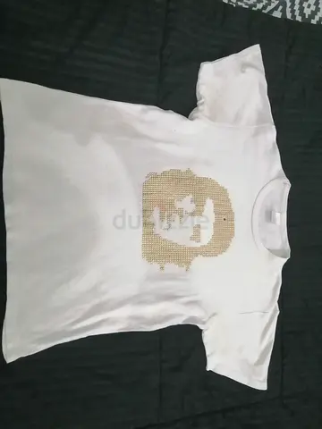Guevara T-shirt size large