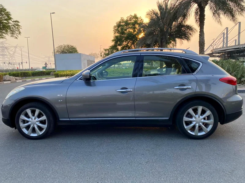 Infiniti QX50 2015 Full Options63173843563138114