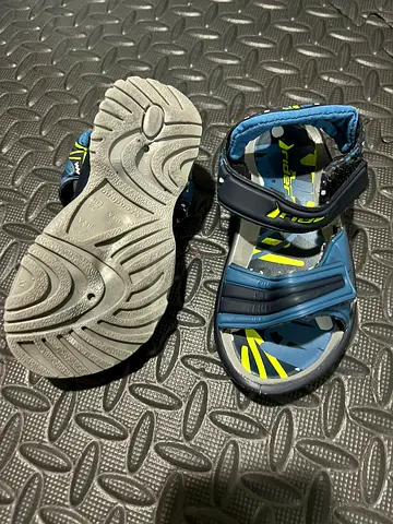 RIDER SLIPPERS KIDS US8/ EU24