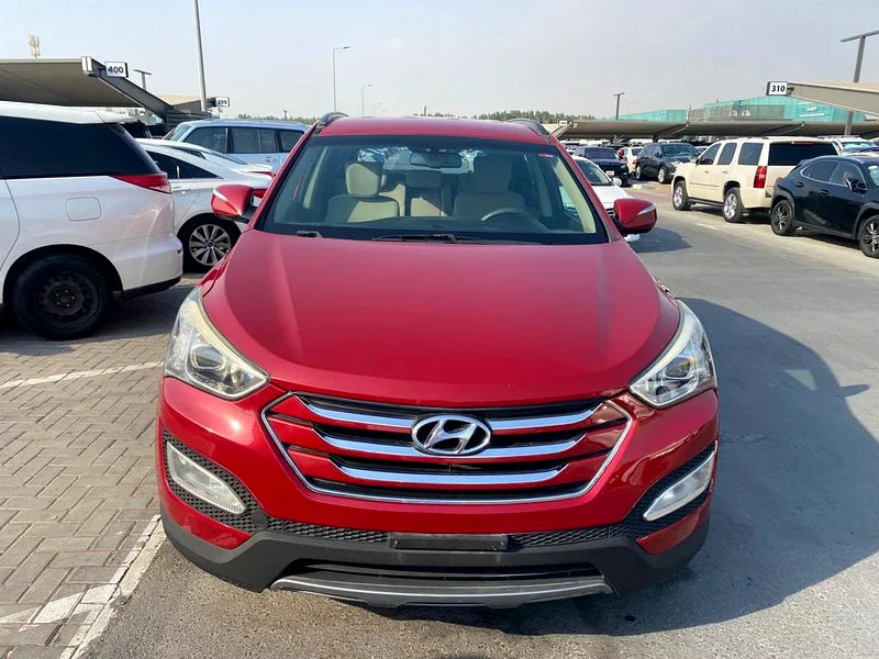 Hyundai santfe 2014 red color GCC calen car63158341715714114