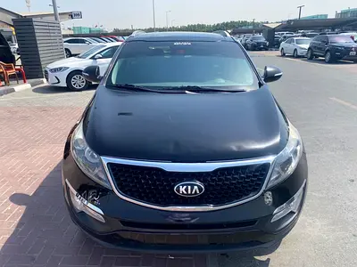 kia sportage 2015 fullopshin balck colir GCC calen car