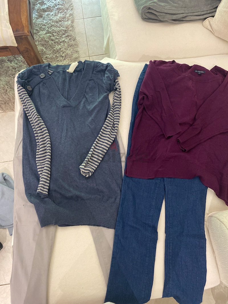 Two cute winter outfits: 2 jean leggings and sweaters , size