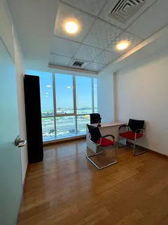 Office Near To Meeting Room And Reception Area /discount For Direct Client /offices Direct To Landl