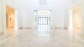 7 Bedroom Mediterranean Lagoon Mansion Rented