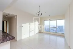 High Floor Apt With Amazing Skyline View