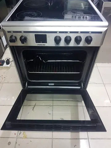 Nikai Electric Cooker 4 Burner with Ceramic Top  Oven Size: Cm 60(W) x 60(D) FREE DELIVERY +WAR