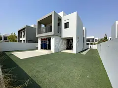 Vacant Now | Landscaped | Well Maintained