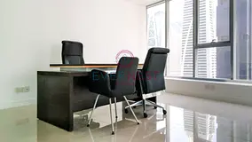 Spacious Office | Lake View | Good Commute