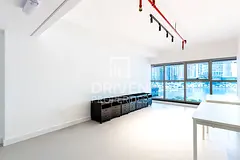 Lake Facing | Well Managed Office Space