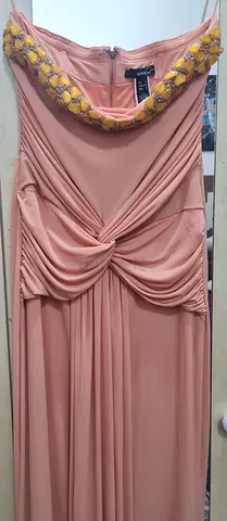 Evening dress from Mango with stretch from M to L