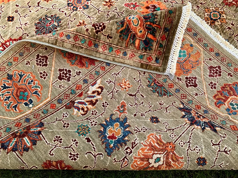 155 × 210 سم | سجادة سلطانية يدوية جديدة فائقة الدقة63185760914947114