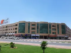 1 Month Free | Central A/c | Families And Executives