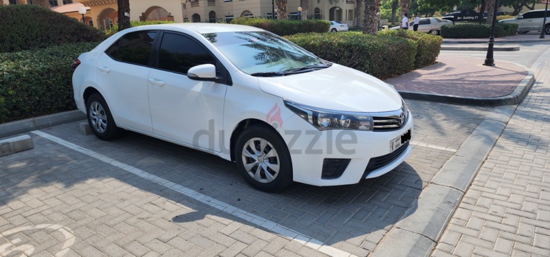 Toyota corolla fielder 2015