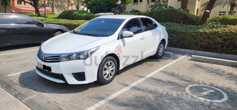 Toyota corolla fielder 2015