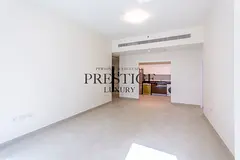 Vot | Corner Unit | Sea View | Near Mall